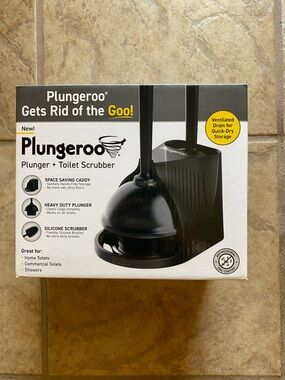 Plunger + Toilet Scrubber in Black -